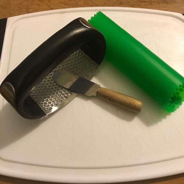 Garlic Press & Tools